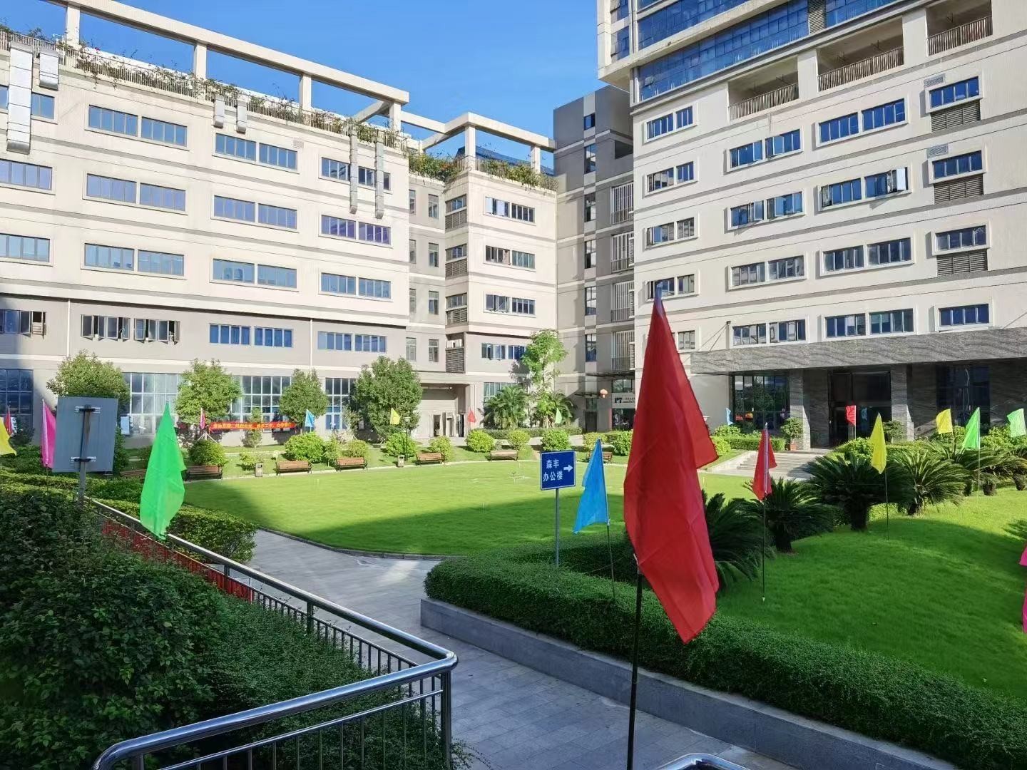 在深圳PVD真空91福利在线视频91福利免费视频厂打工的湖北人春节正确打开方式